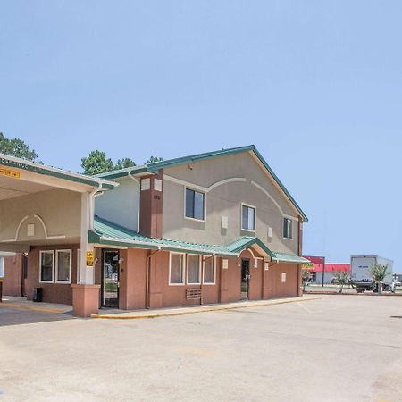 Super 8 By Wyndham Natchitoches Motel Екстериор снимка