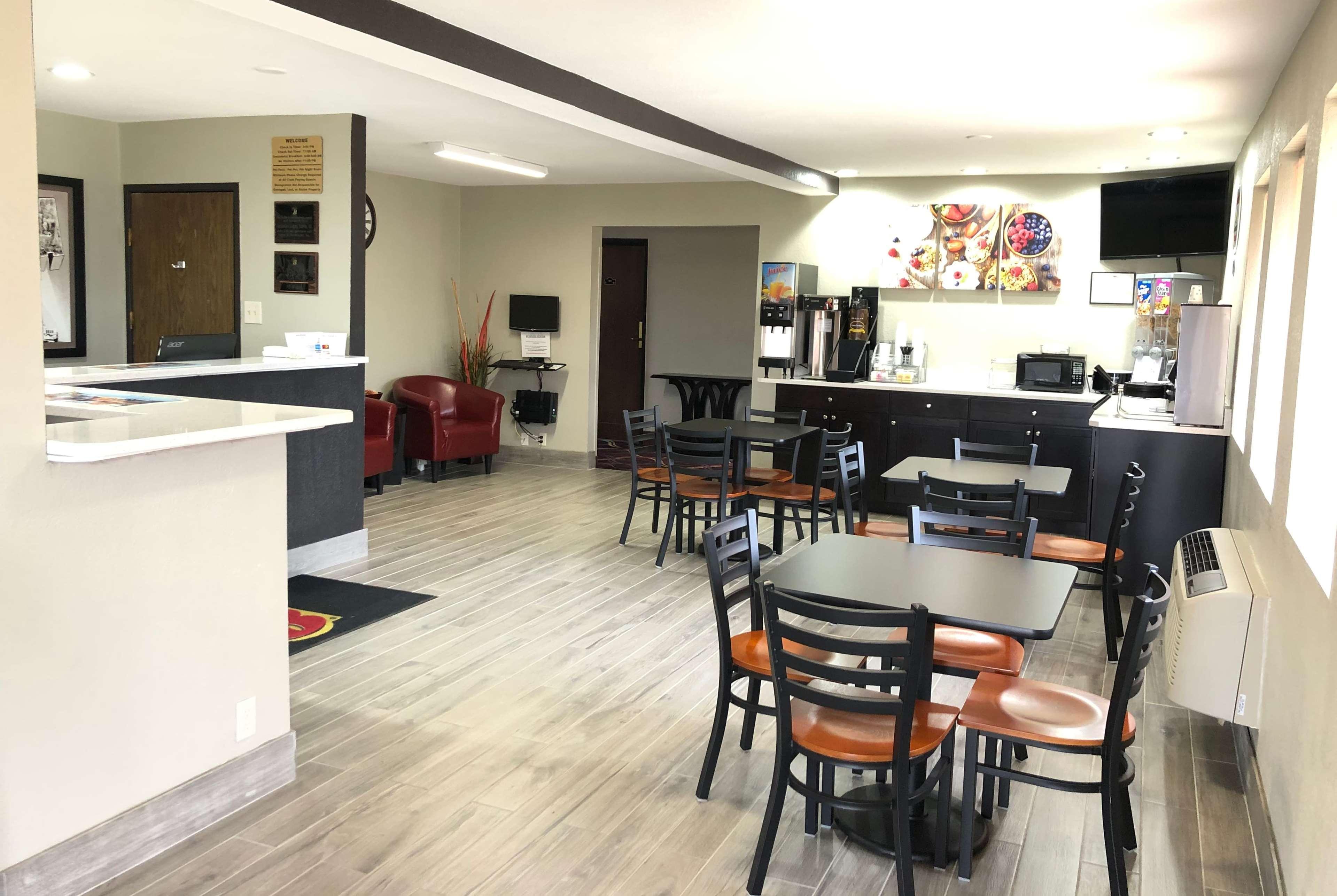 Super 8 By Wyndham Natchitoches Motel Екстериор снимка