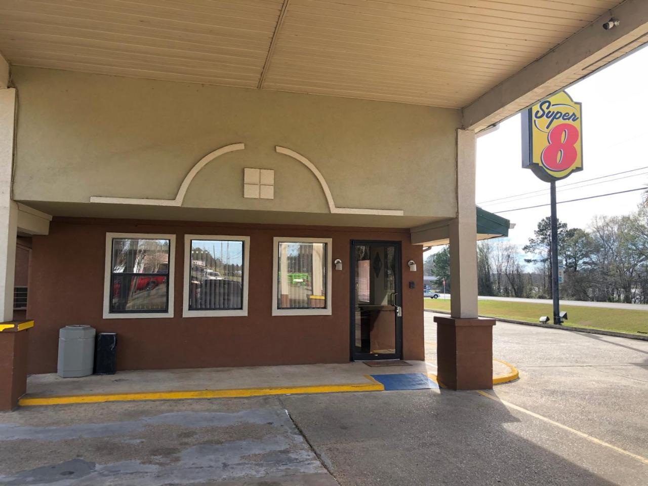 Super 8 By Wyndham Natchitoches Motel Екстериор снимка