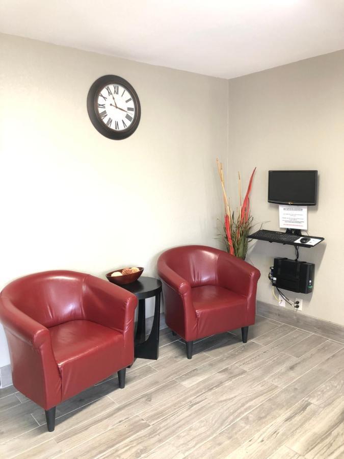 Super 8 By Wyndham Natchitoches Motel Екстериор снимка