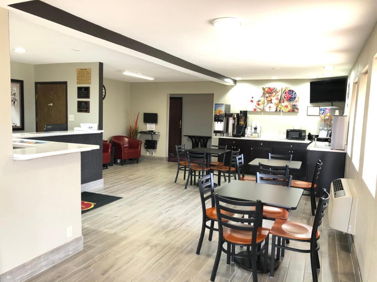 Super 8 By Wyndham Natchitoches Motel Екстериор снимка